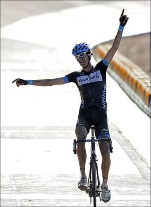 Paris Roubaix - 10.04.2011 - Sieger JOHAN VAN SUMMEREN (BEL) - Garmin Cervelo xPhotonewsx  o0 Jubel Freude
