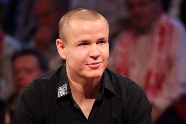 ADAM HLOUSEK (Lautern) während der Sendung FLUTLICHT vom SWR in MAINZ 10.4.11 o0 Fernsehsendung 1. FC Kaiserslautern