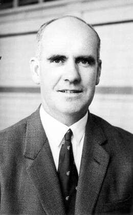 Johnny Carey, Manager Everton 30 9 59. 