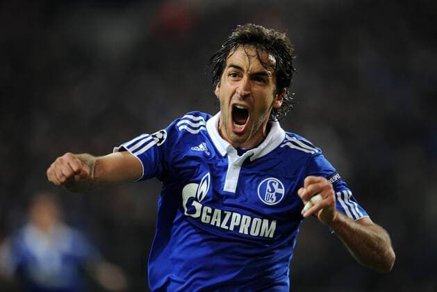 FUSSBALL CHAMPIONS LEAGUE SAISON 2010 2010 VIERTELFINALE FC Schalke 04 - Inter Mailand 13.04.2011 Raul (Schalke) - Torjubel 