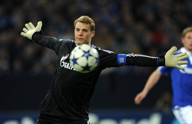 FUSSBALL CHAMPIONS LEAGUE SAISON 2010 2011 VIERTELFINALE FC Schalke 04 - Inter Mailand 13.04.2011 Torwart Manuel Neuer (FC Schalke 04) 