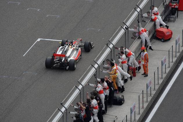 Formel 1: Grand Prix von China, 17.04.2011 - Sieger LEWIS HAMILTON (GBR) - MCLAREN MERCEDES MP4-26 - xGillesLeventx - 