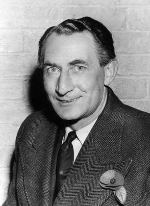 Fußball, Trainerhistorie, FC Arsenal JACK CRAYSTON, ARSENAL FC London coach 1956 57 - 
