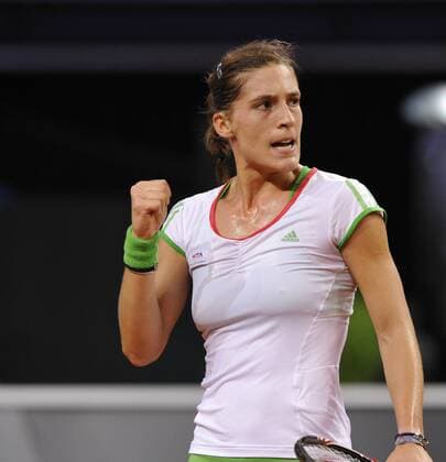 Andrea PETKOVIC GER jubelt über Punktgewinn, Jubel, Freude Einzelbild, Aktion 20.04.2011 Porsche Tennis Grand Prix Stuttgart 2011 16.04.-24.04.2011 Damen Porsche Tennis Grand Prix Stuttgart 2011