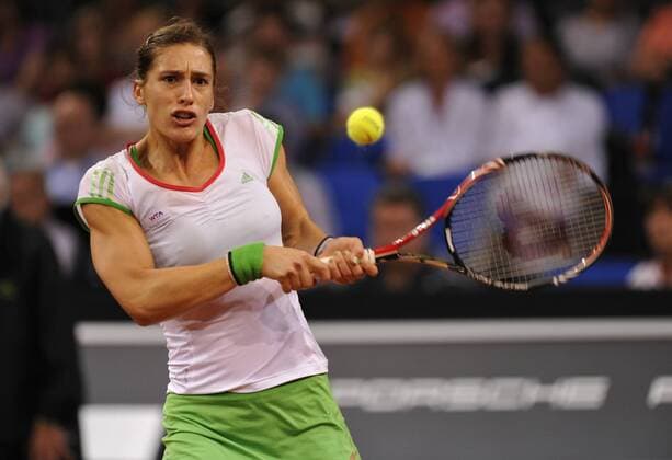 Andrea PETKOVIC GER Einzelbild, Aktion 20.04.2011 Porsche Tennis Grand Prix Stuttgart 2011 16.04.-24.04.2011 Damen Porsche Tennis Grand Prix Stuttgart 2011