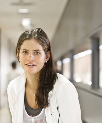 Julia GÖRGES, GER , Fotoshooting beim Porsche Tennis Grand Prix, dem WTA Tennis Damen Damen Tennis Turnier in Stuttgart, Deutschland, am 18.04.2011