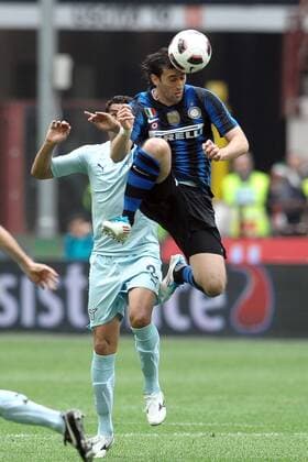 Diego MILITO Inter - Inter Mailand (blau schwarz) vs. Lazio Rom (hellblau) - Andreaxstaccioli