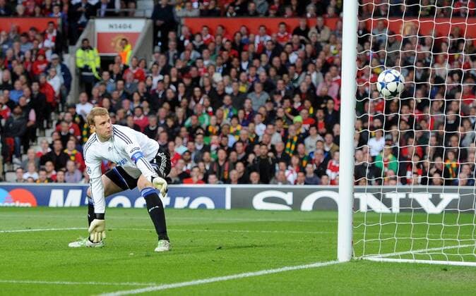 FUSSBALL CHAMPIONS LEAGUE Halbfinale SAISON 2010 2011 Manchester United - FC Schalke 04 04.05.2011 TOR zum 2:0 gegen Torwart Manuel Neuer (FC Schalke 04)  Manu