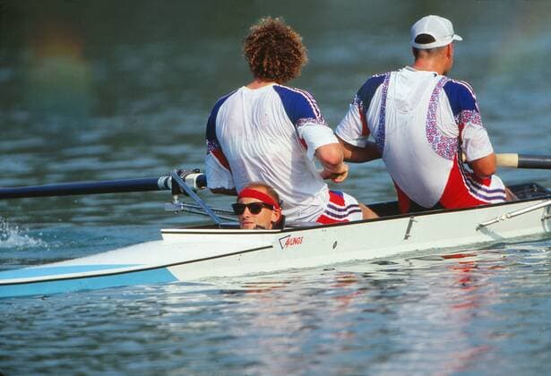 The Searle Brothers : Greg and Jonny with cox Garry Herbert. 1992 Barcelona Olympics 
