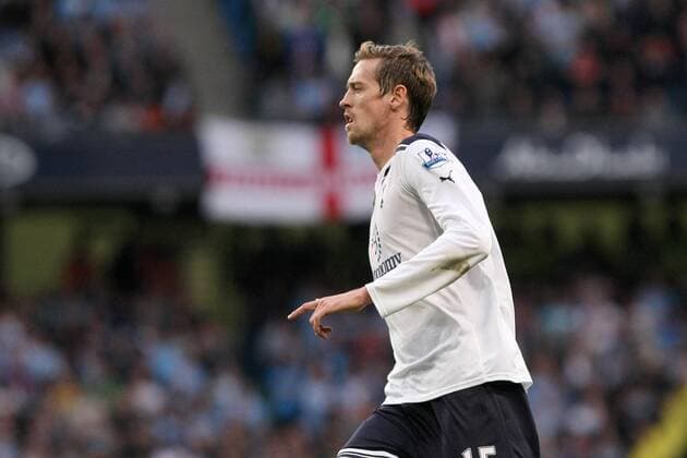 Football - Premier League - Manchester City (blue) vs. Tottenham Hotspur (white): Tottenham s Peter Crouch following his own goal at the City of Manchester Stadium 