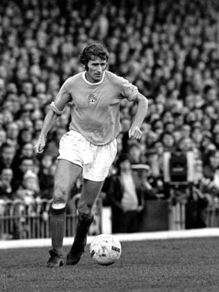 Tony Book - Manchester City. Arsenal v Manchester City 28 10 1972. 