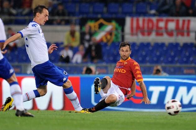 Mirko Vucinic (Rom, 9), AS Rom (rot) - Sampdoria (weiß) ---- AntoniettaXBaldassarre o0 Tor, Treffer, Gegentor