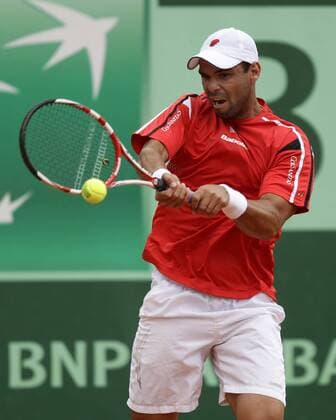 French Open 2011, Roland Garros,Paris,ITF Grand Slam Tennis Tournament .Alejandro Falla (COL), Einzelbild,Aktion,