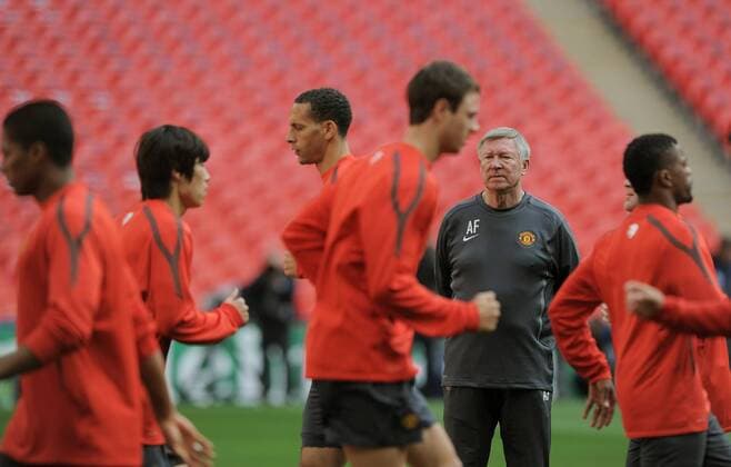 FUSSBALL CHAMPIONSLEAGUE FINALE SAISON 2010 2011 27.05.2010 FC Barcelona - Manchester United FC Abschlusstraining Manchester United FC; Trainer Sir Alex Ferguson 