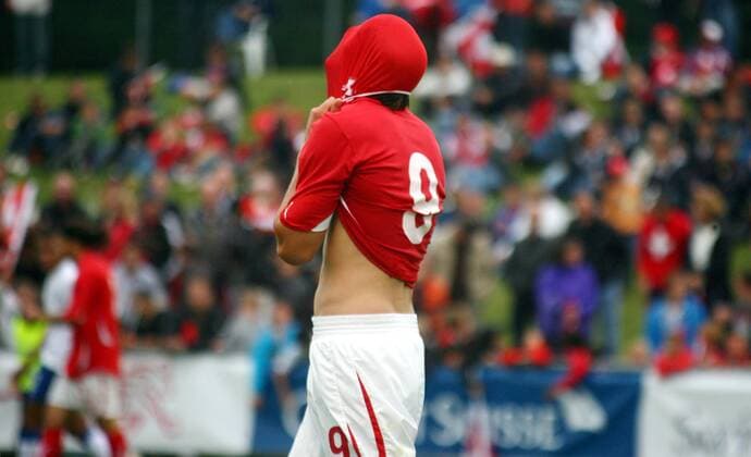 02.06. 2011 Nyon Fussball Herren U19 Länderspiel Schweiz - England 2:3 Haris Seferovic (Schweiz) ; Gestik , Aktion , Einzelbild , Freisteller 