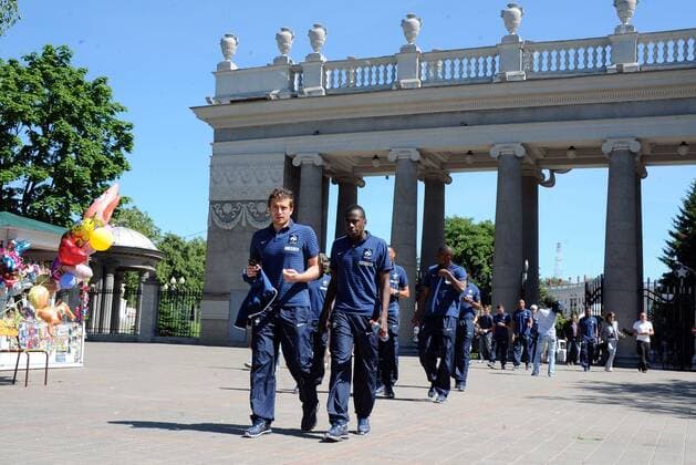 Cedric CARRASSO - Blaise MATUIDI (Frankreich) unterwegs im Gorki Park zu Minsk  AnthonyBibardFEP o0 privat Belarus
