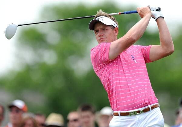 3 June 2011: Luke Donald tees off on number one during the Memorial Golf Tournament second round of play at Muirfield Village Golf Course in Dublin, OH. PGA Golf Herren JUN 03 Memorial - Second Round Icon154110603016 EDITORIAL USE ONLY