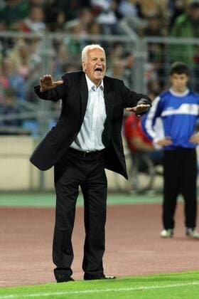 QUALIFYING ROUND FOOTBALL MATCH TO EURO 2012 GROUP D: BELARUS - FRANCE 1:1 - BERND STANGE  110603PYK163
