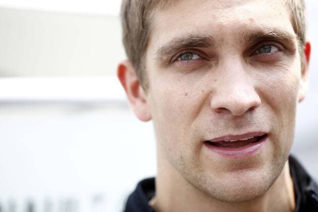 Motorsports: FIA Formula One World Championship 2011, Grand Prix of Canada, 10 Vitaly Petrov (RUS, Lotus Renault GP), xHOCHxZWEIx