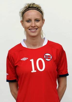 Football 10.06.2011, Porträttermin Nationalteam Norwegen: Cecilie Pedersen 