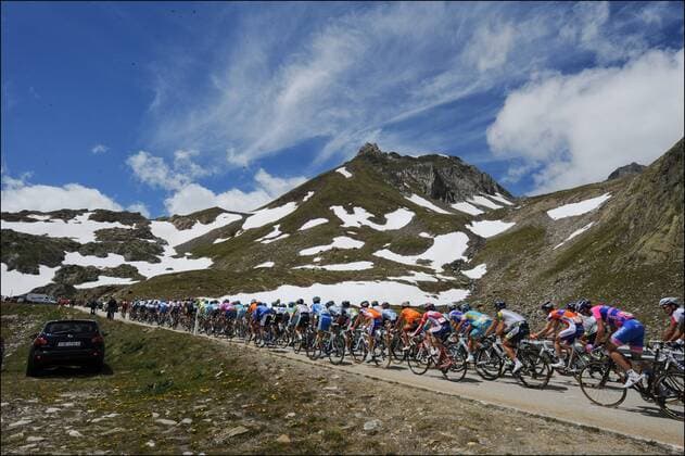 PELETON - CYCLISME - ILLUSTRATION 75ieme TOUR DE SUISSE - ETAPE 2 - 12 06 2011 PHOTONEWS PANORAMIC 