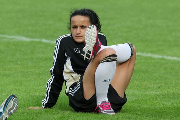 12.06.2010, Frauenfußball-Nationalmannschaft, Training, Lehrgang in Neu-Isenburg. Lira Bajramaj.
