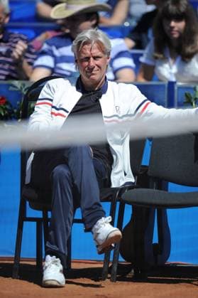 ITAR-TASS: MOSCOW, RUSSIA. JUNE 13, 2011. Swedenâ€™s Bjorn Rune Borg seen at the Tennis Legends in Moscow tournament.  Aufmacher RE0E89EE