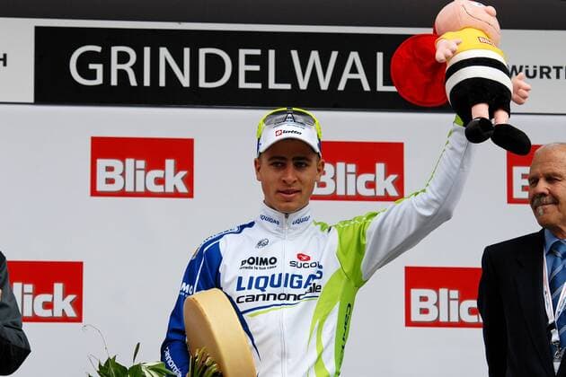 Peter SAGAN ( SVK Liquigas - Cannondale ) gewinnt die zweite Bergetappe der Tour de Suisse im Sprint gegen Damiano CUNEGO ( ITA Lampe - ISD ) - Event: Tour de Suisse - Tour of SWitzerland 2011 - 3.Etappe - Brig Gils - Grindelwald 107.6 km - Location: Grindelwald - Schweiz - Europa - Datum: 13.06.2011 - Contact