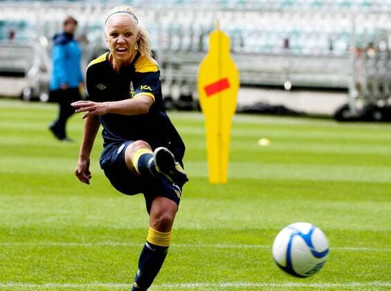 15.06.2011, Göteborg - Training Schweden 2011 - Caroline Seger --- KOD 0300003 