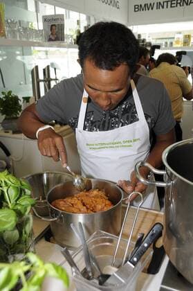 Muenchen 21.06.11 BMW Pavillion, International Open, Stromberg Pro-Am Cooking: Thongchai Jaidee , o00 privat