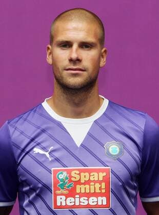 Aue , 30.06.2010 , Fussball , 2.Bundesliga , FC Erzgebirge Aue , Teampräsentation Saison 2011 2012 , , Tobias Kempe ,