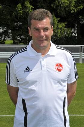 Trainer Dieter Hecking, 1. FCN, bei der Vorstellung zur Saison 2011 2012 in Nürnberg; 05 07 2011 -