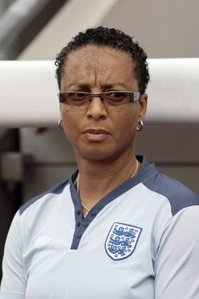 Trainer Hope Powell (England) Frauenfussball, FIFA Frauen-Fussball Weltmeisterschaft 2011, Spiel 26, Viertelfinale, England - Frankreich, 09.07.2011, WM-Stadion Leverkusen,