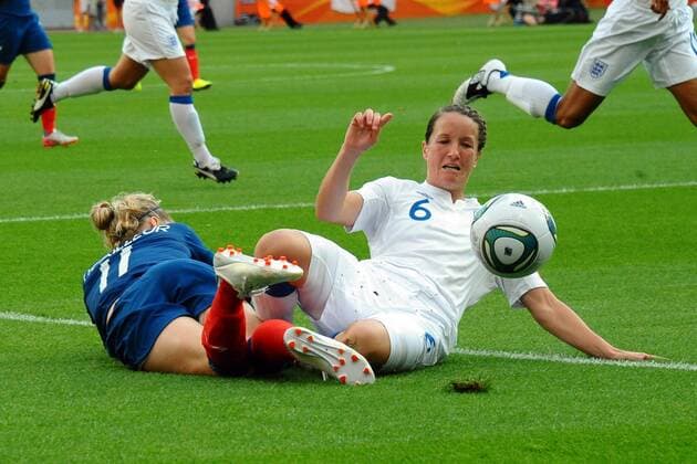 Football : France Angleterre - FIFA Women s World Cup 2011- Leverkusen - 09 07 2011 - Bay Arena - Casey STONEY (ANG) - Laure LEPAILLEUR (FRA) - Football : France Angleterre - World Cup - 09 07 2011 AnthonyBibard FEP Panoramic 