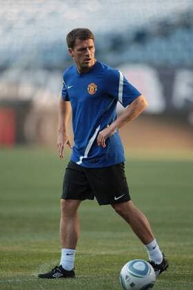12 JUL 2011: Manchester United s Michael Owen (6). Manchester United practiced at Gillette Stadium in Foxborough, Massachusetts on July 12, 2011 as part of the Herbalife World Football Challenge. SOCCER: JUL 12 World Football Challenge - Manchester United Practice Icon482110712030 EDITORIAL USE ONLY