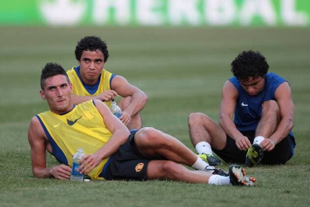 12 JUL 2011: Manchester United s Federico Macheda (27), Manchester United s Rafael Da Silva (21) and Manchester United s Fabio Da Silva (20). Manchester United practiced at Gillette Stadium in Foxborough, Massachusetts on July 12, 2011 as part of the Herbalife World Football Challenge. SOCCER: JUL 12 World Football Challenge - Manchester United Practice Icon482110712121 EDITORIAL USE ONLY