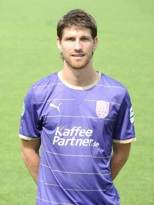 12.07.2011,Fussball, 3. LIGA, Saison 2011 2012, OSNATEL ARENA, Osnabrück Fototermin VfL Osnabrück 2011 2012 Portrait Andreas Glockner (VfL Osnabrück)