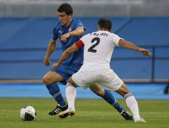 Zagreb, 13.07.2011. 2nd qualifying round UEFA Champions League - First Leg GNK Dinamo Zagreb (blue) - Neftci Baku PFK (white) Rail Malikov (w), Mehmed Alispahic (b)