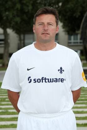 14.07.2011, Fußball, 3.Liga, Offizieller Fototermin des SV Darmstadt 98 zur Saison 2011 2012. Cheftrainer Kosta Runjaic.