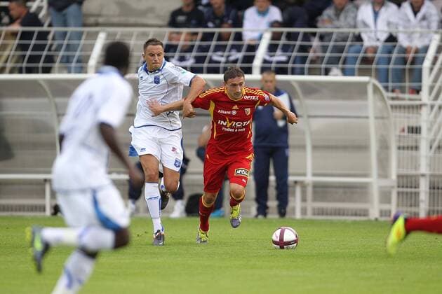 Darek Dudka contre Julien Toudic, AJ Auxerre - Racing Club Lens (RC), xGwendolineLeGoffx 