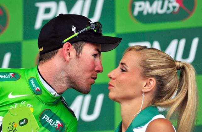 RADSPORT - Tour de France 2011 MONTPELLIER,FRANKREICH,17.JUL.11 - DIVERS, RADSPORT - Tour de France 2011, 15. Etappe, Limoux - Montpellier, Siegerehrung. Bild zeigt Etappensieger Mark Cavendish (GBR HTC). Keywords: Grün Trikot. 