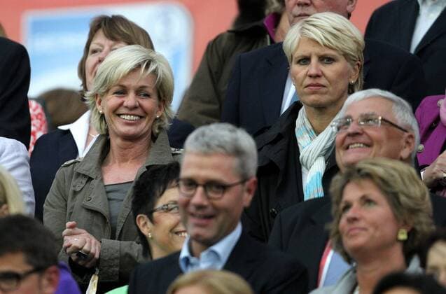 FIFA Frauen Weltmeisterschaft 2011 - Finale Japan - USA Frankfurt , 170711 , FIFA Frauen Weltmeisterschaft 2011 Womens Worldcup 2011 , Finale , Endspiel , Japan (JPN) gegen USA Bundestrainerin Silvia Neid und Doris FITSCHEN (GER) auf der Tribüne