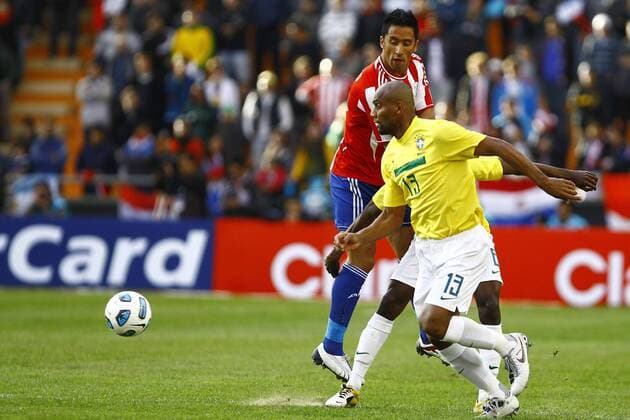Lucas Barrios , Maicon --- Brasilien vs Paraguay, Viertelfinale Copa America. La Plata BA - 17 07 2011. x(181)xLuizxFernandoxMenezesx xFox  (5709)guai