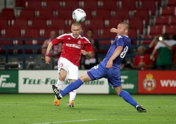 UEFA CHAMPIONS LEAGUE QUALIFICATIONS SECOND ROUND SECOND GAME WISLA KRAKOW - SKONTO RIGA - IVICA ILLIEV (L) WISLA KRAKOW - 110719HER001