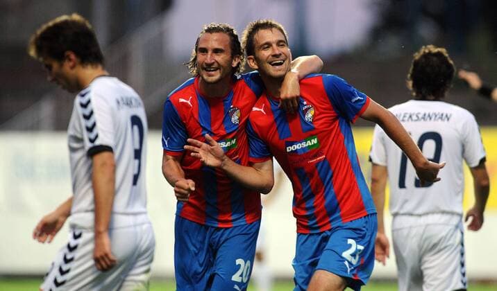 Champions League 2. qualification match Viktoria Pilsen against Pyunik Yerevan on July 19, 2011 in Pilsen, Czech Republic. Pictured Marek Bakos, Frantisek Rajtoral. (CTKxPhoto PavelxRakusan)  CTKPhoto2201107190369401