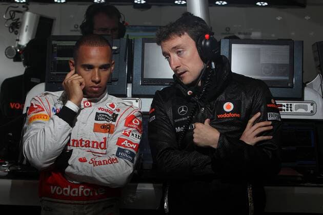 Motorsports: FIA Formula One World Championship 2011, Grand Prix of Germany, 03 Lewis Hamilton (GBR, Vodafone McLaren Mercedes), Andy Latham (Vodafone McLaren Mercedes), xHOCHxZWEIx