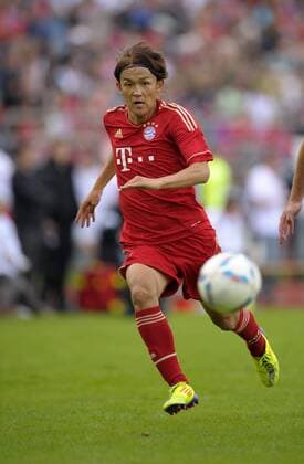 23.07.2011, Fußball 1.Bundesliga, Fanclubs Taubenbach und Schalding - FC Bayern München in Passau. Takashi Usami (Bayern München) am Ball.