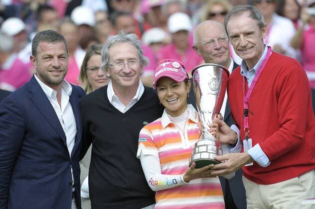 Jacques Bungert - Franck Riboud - Siegerin Ai Miyazato (Japan) - Jean Claude Killy- Evian Masters 2011 