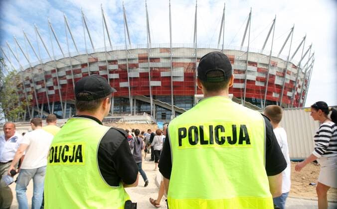 First Open Door Day for visitors at the National Arena on July 24, 2011 in Warsaw, Poland  EN_00973320_0045 o0 Eröffnung Tag der offenen Tür Polizei Sichterheit Stadionsicherheit