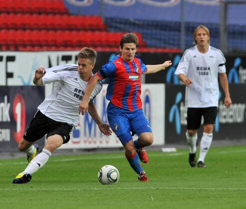 Quali UEFA Champions League Rosenborg Trondheim v Viktoria Plzen 0:1 25.07.2011 Markus Henriksen, David Bystorn (Plzen), Per Ciljan Skjelbred 